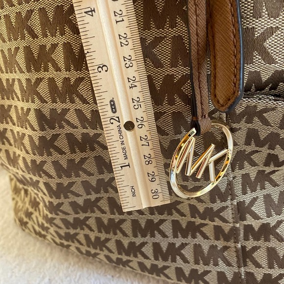 MK Michael Kors Jet Set Initial Monogram Handbag Bag Purse Travel Tote - Picture 4 of 14